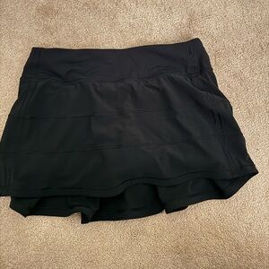 Lululemon pace rival skort, size 4, color: black, WORK ONCE, EXCELLENT COND.